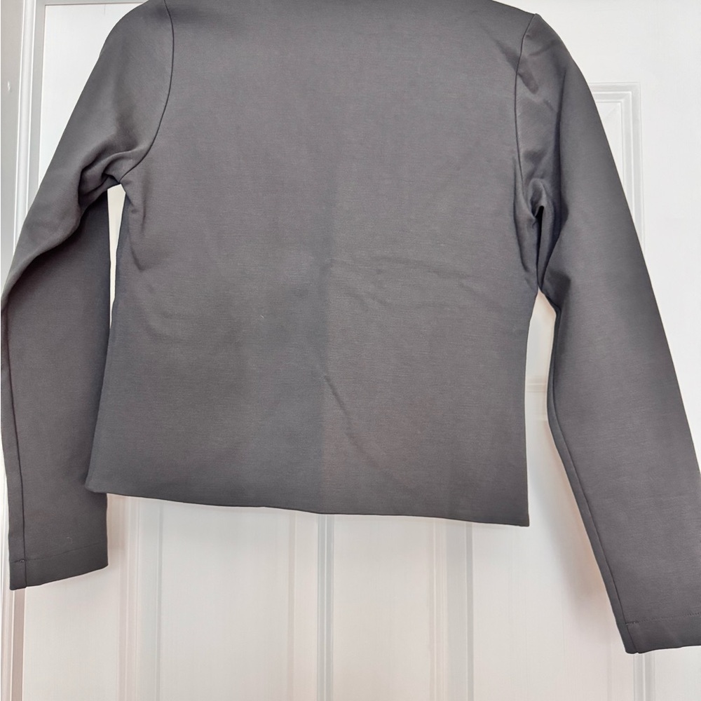 Elegant Gray Blazer by Riley & Rae - Picture 6 of 7